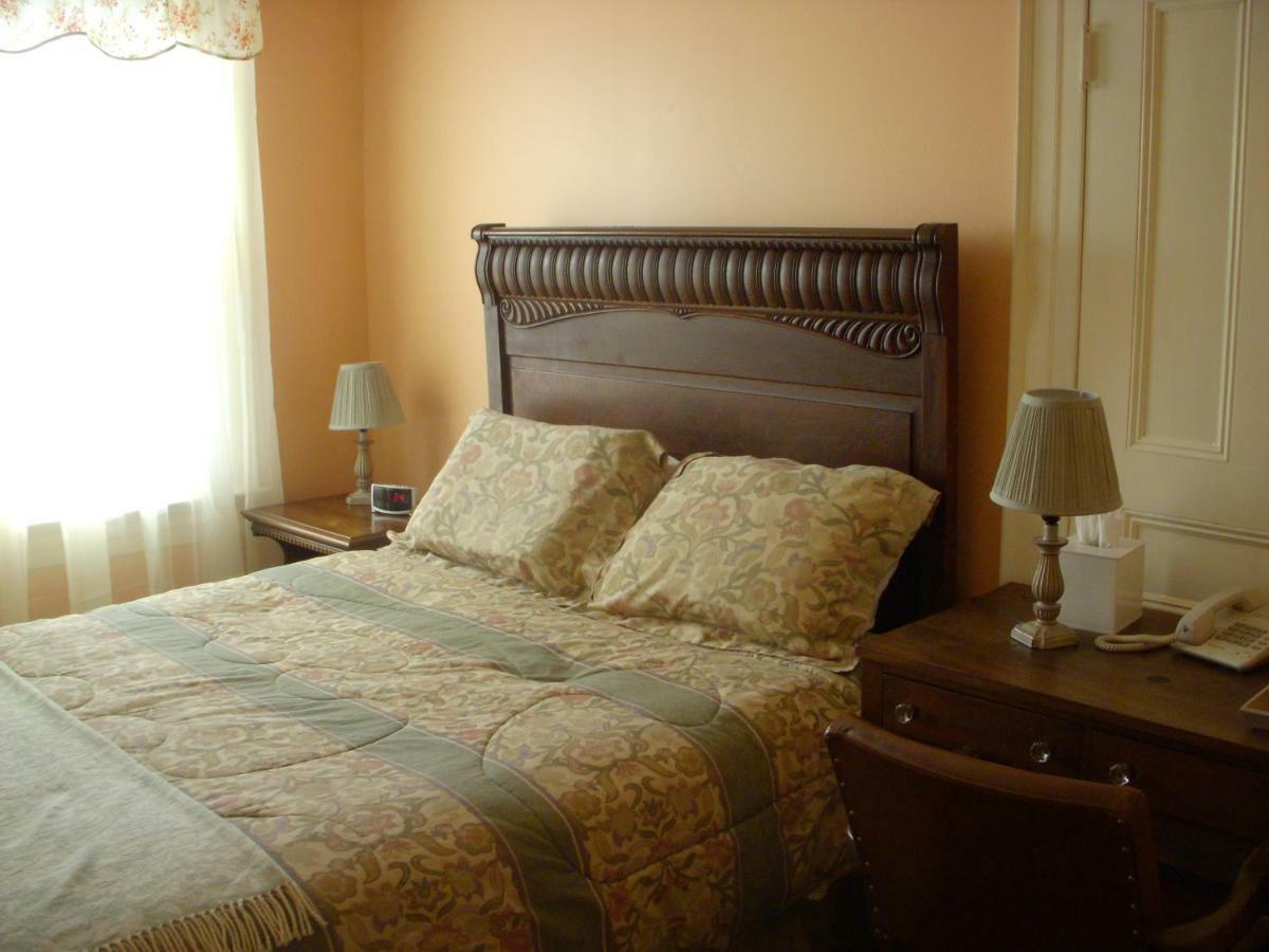 Wayne On Main Bed & Breakfast Honesdale Exterior photo